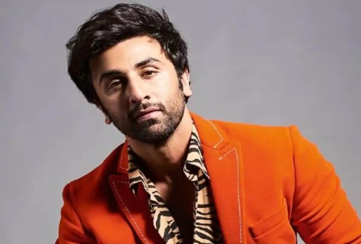 Shamshera Actor Ranbir Kapoor Reveals about his Secret Instagram account hints to make it public