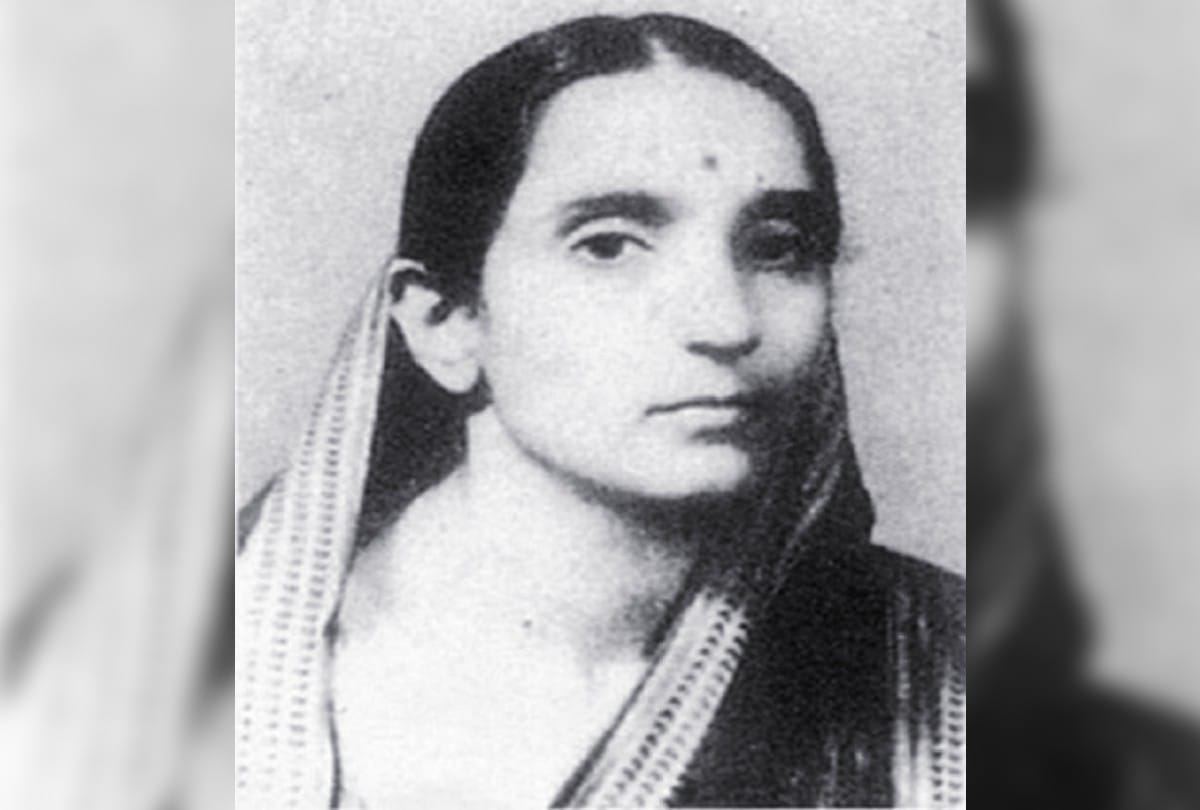 Veerangana Durga Bhabhi had learned to make bombs for the country's independence