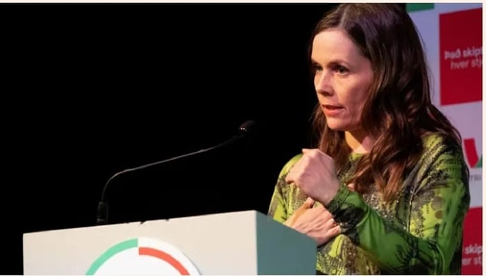 Iceland PM on strike against gender violence school transportation and health services affected