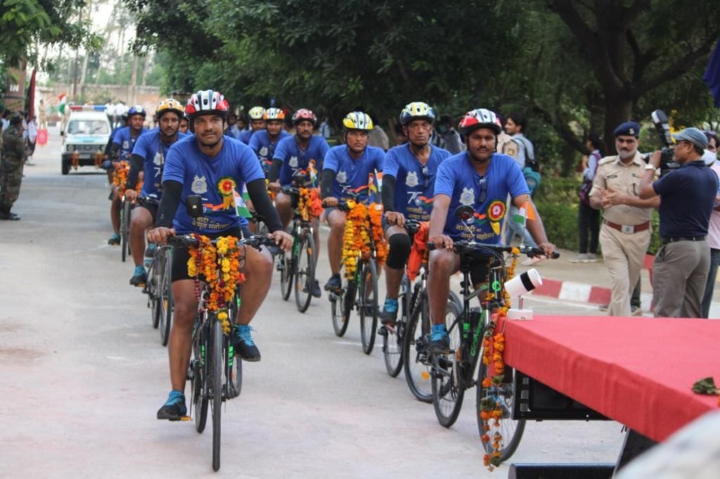 When the journey reached Kosi, Bharat Mata's cheers reverberated.
