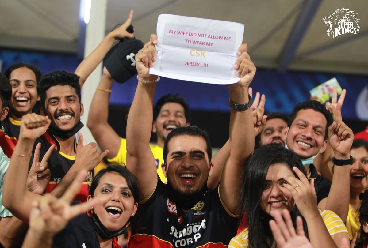 IPL 2021 A Chennai Super Kings fan said my wife did not allow me to bear my CSK T shirt