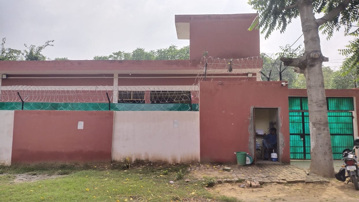 after 14 days two girls escped from  kalam  bal ashram