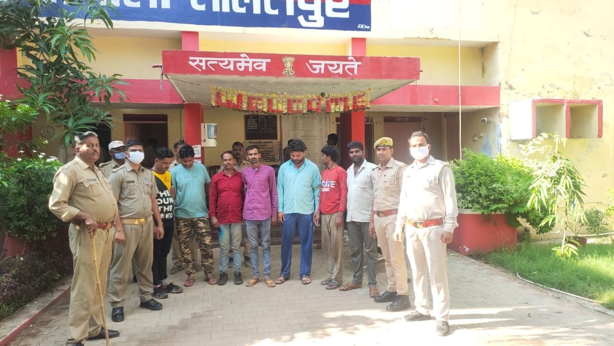 seven gamblers arrested