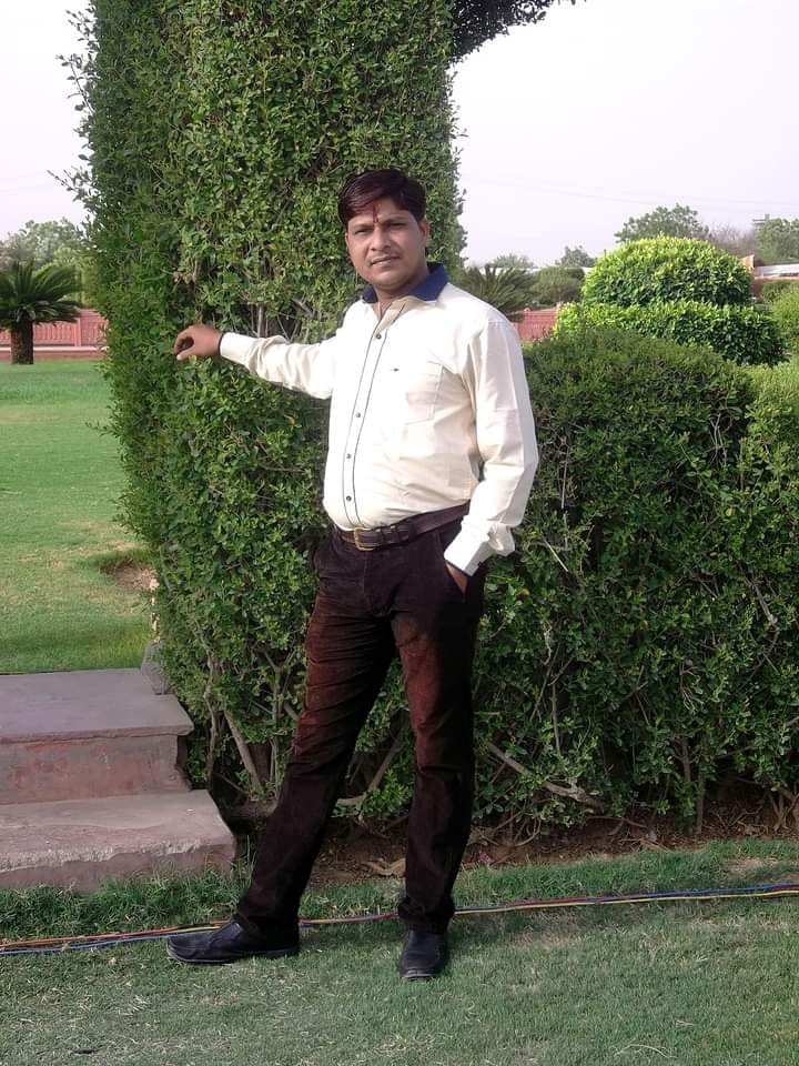 etawah news,Farmer killed, two injured in bike collision