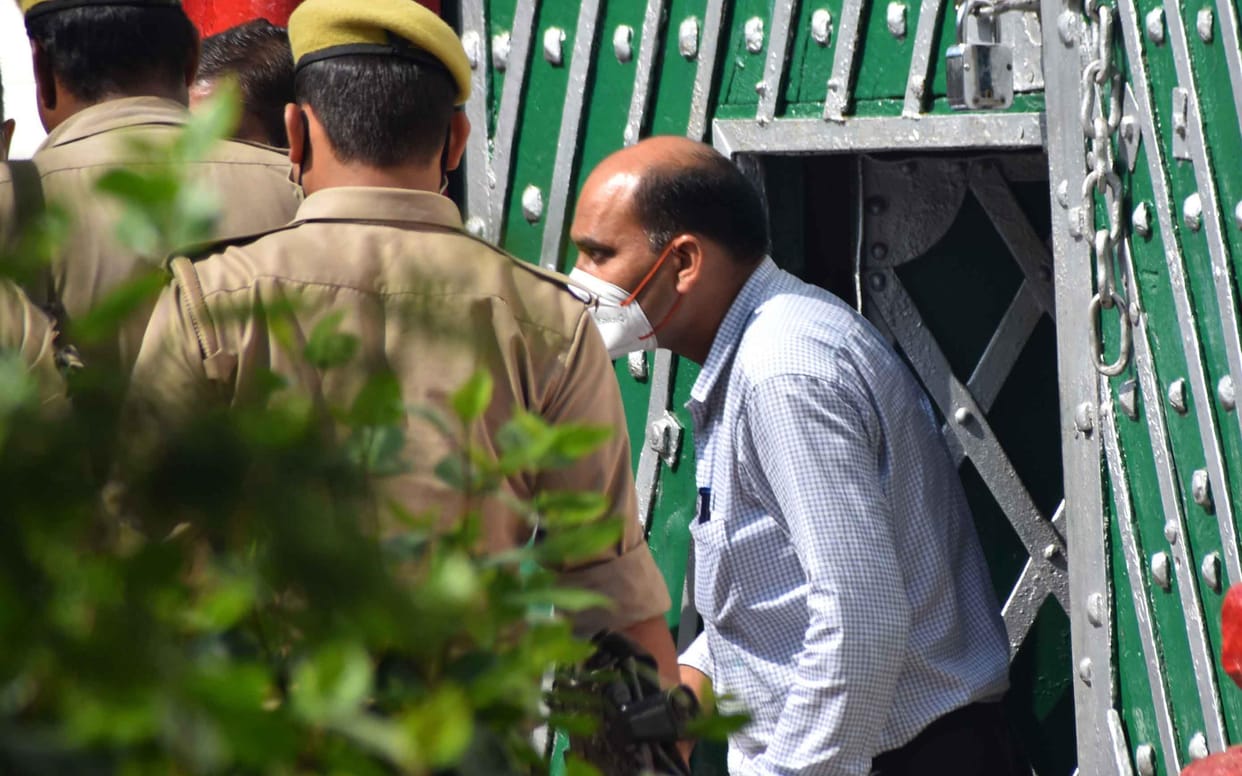 Narendra Giri death case: CBI starts interrogation with Anandgiri, Aadya and Sandeep in custody remand