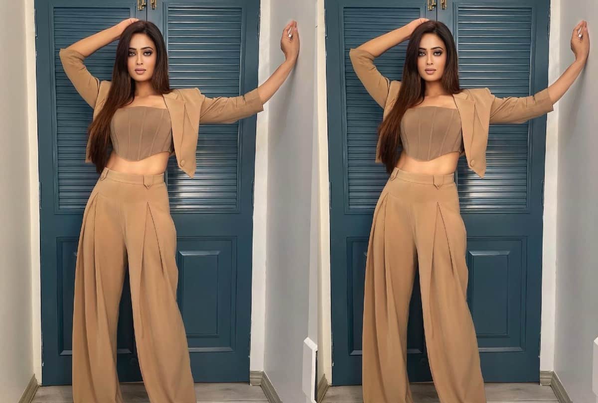 Apology: Shweta Tiwari apologized for her statement about God said my statement was misinterpreted