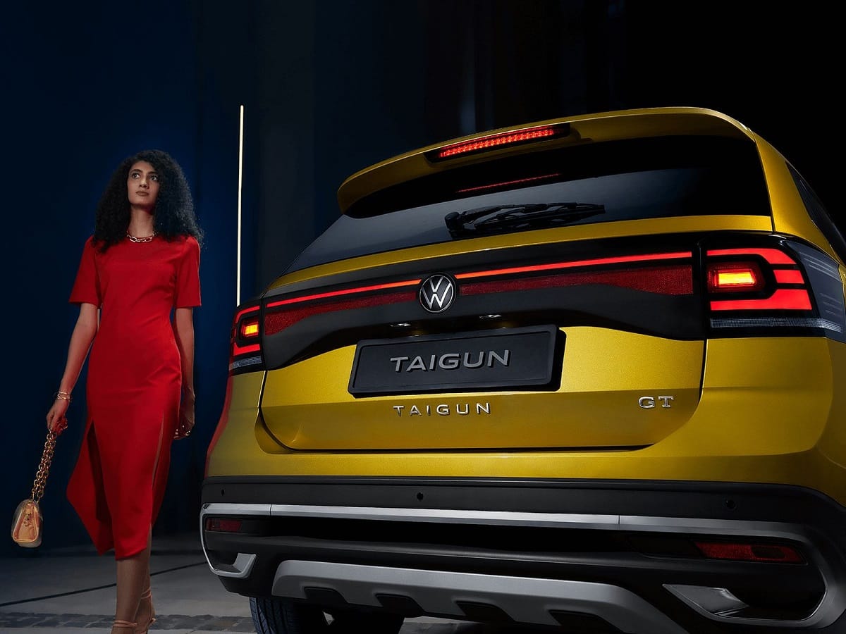Kia Seltos, Hyundai Creta and Skoda Kushaq rival Mid size compact Volkswagen Taigun Top features
