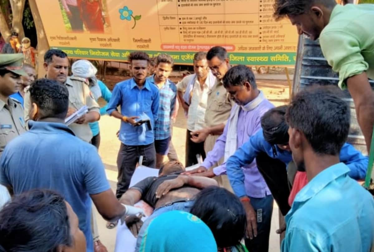 four died in an accident in sareni in raebareli.