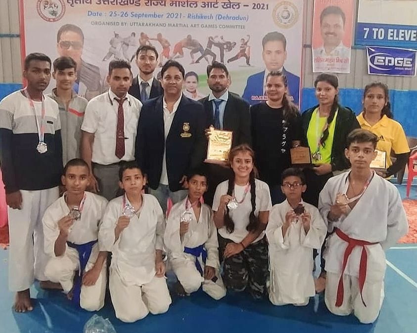 6 Players won Medals