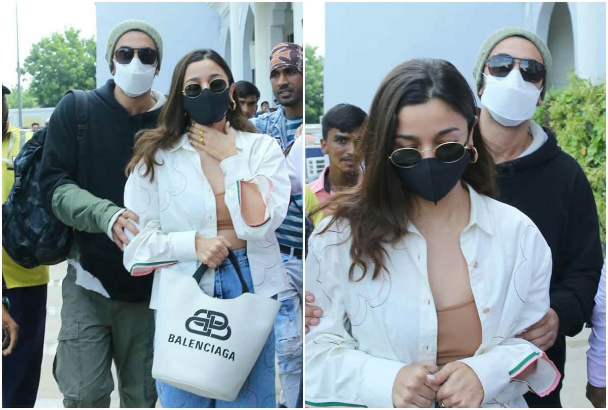 Photos: Ranbir was seen saving Alia from the crowd tremendous bonding was seen in the pictures that surfaced