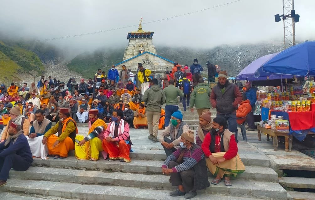 Movement of pilgrims resumed in Kedarnath