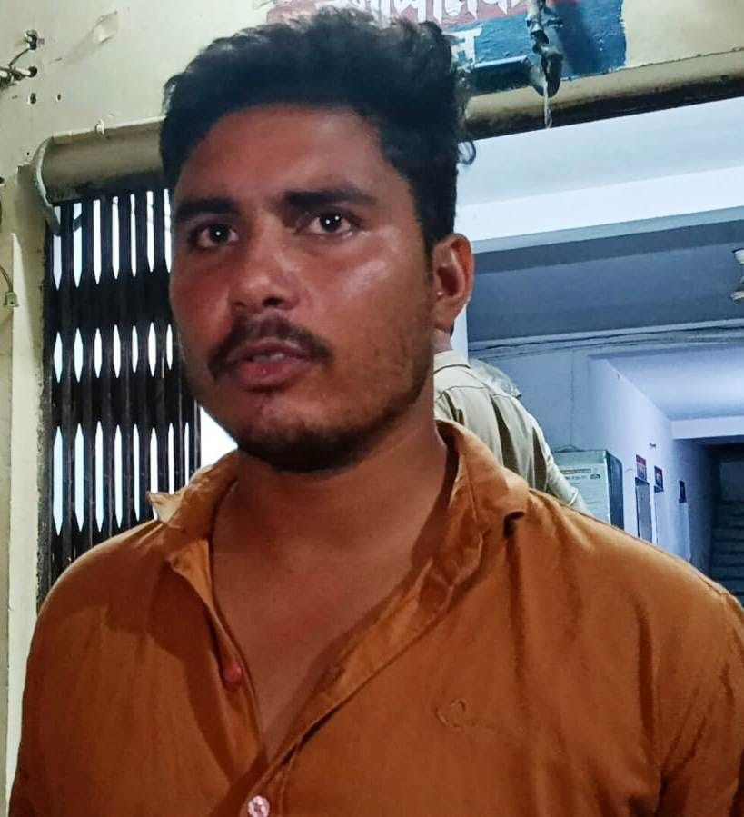 Hathras: Rs 1.80 lakh looted from grain trader on the strength of guns