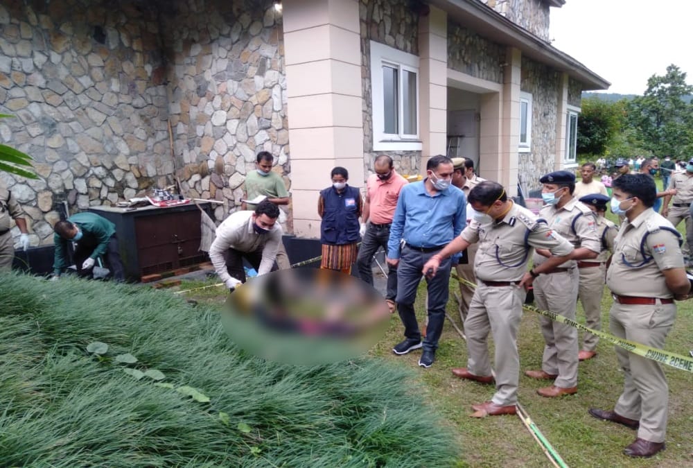 Double Murder In Dehradun: Mistress And Servant Bloody hand Print Found on wall Put Many Question