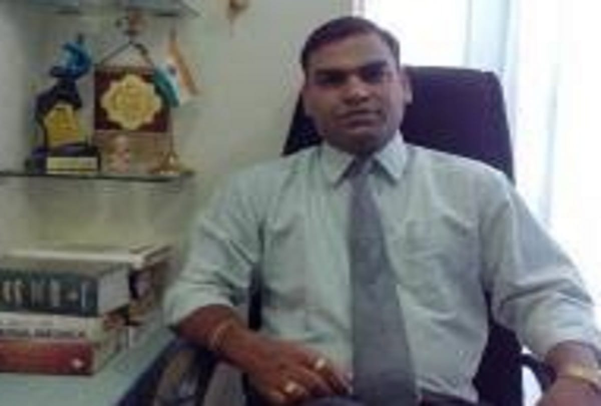 Dr. Ajay Yadav