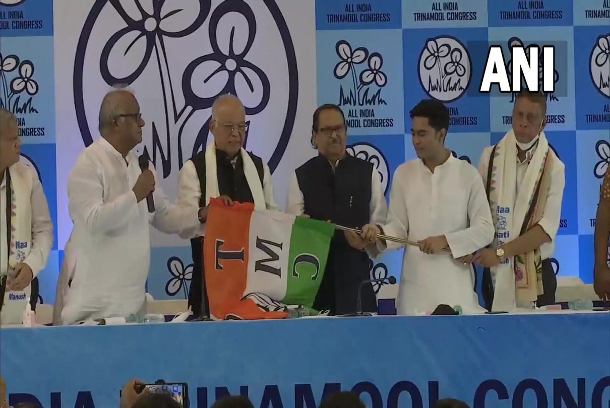 Former Goa Chief Minister and MLA Luizinho Faleiro joins Trinamool Congress in Kolkata
