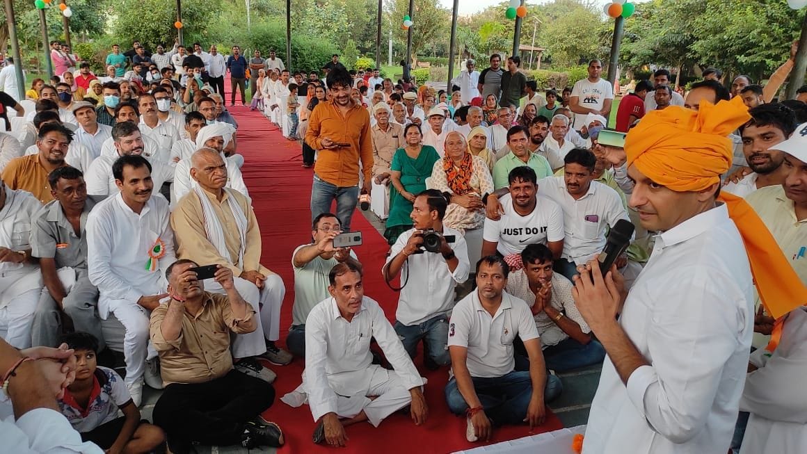 MP Deepender Hooda raised the demand for drainage and compensation to farmers