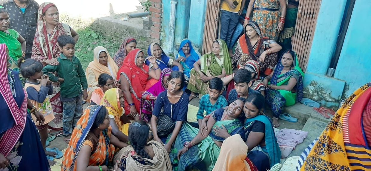 Dead body brought from Gujarat, there was chaos