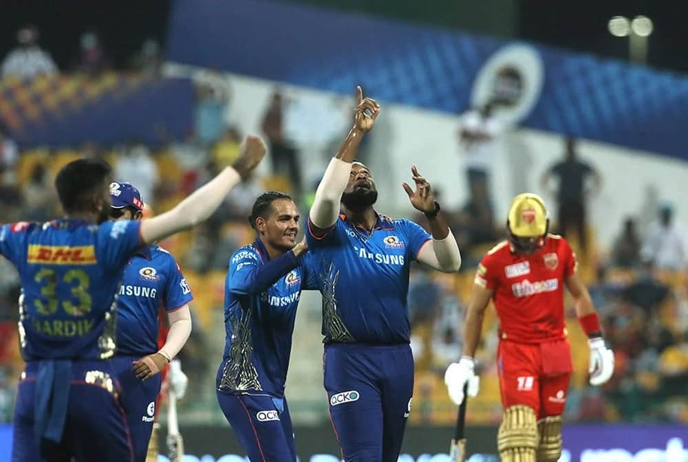 MI vs PBKS, IPL 2021: Mumbai Indians team family members Ritika Sajdeh and natasha after mumbai wins, see PHOTOS