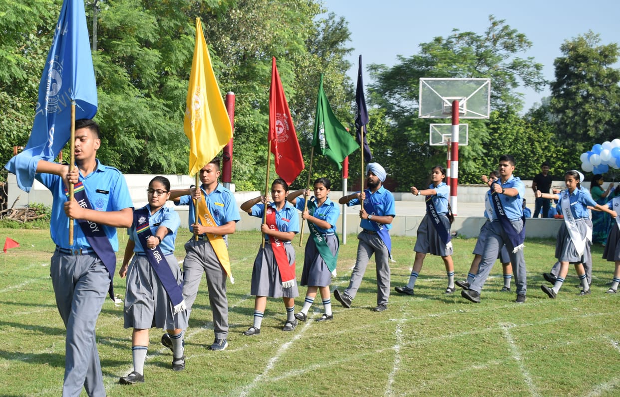 Sports day started in DAV Public School, various competitions will be held till October 4