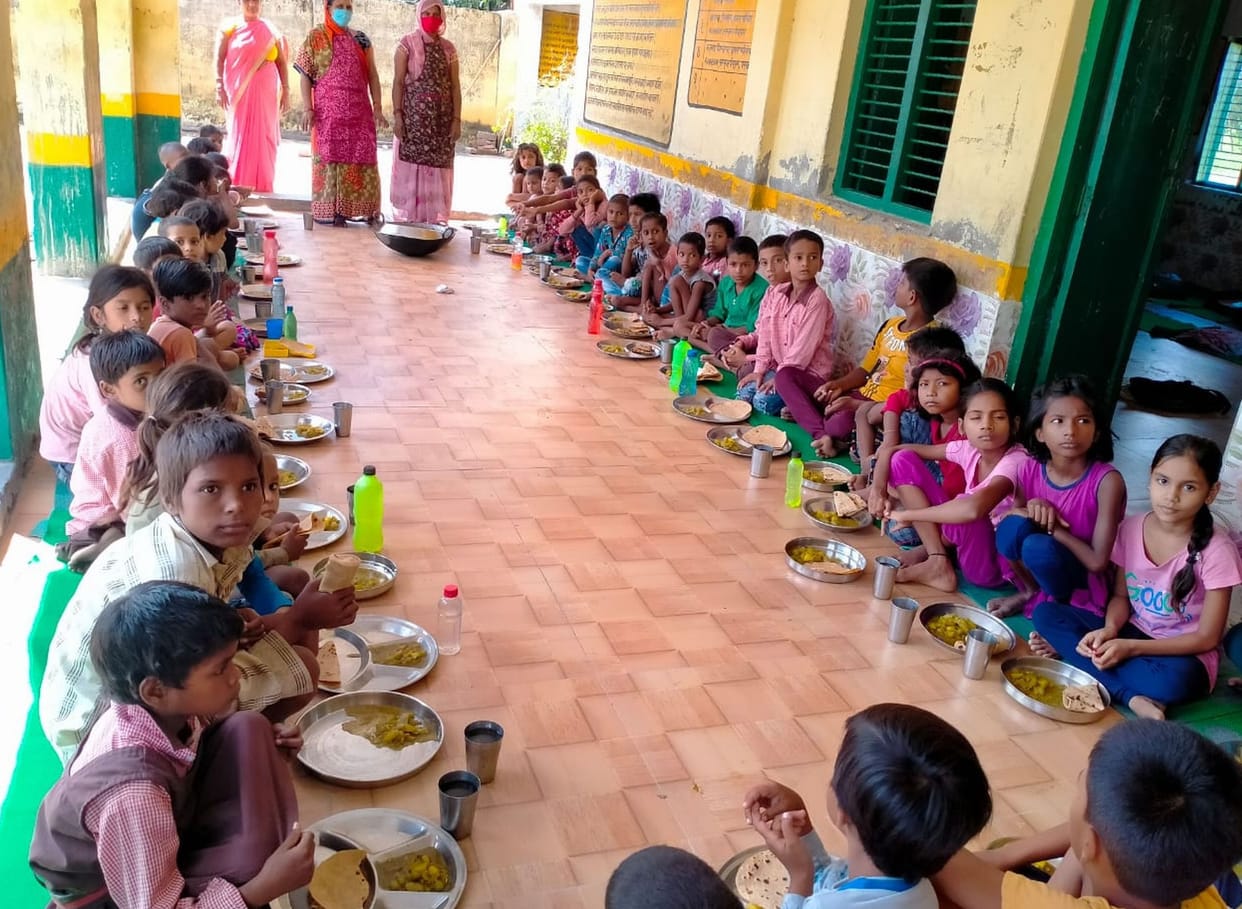 Schools improved the quality of MDM, sent photos
