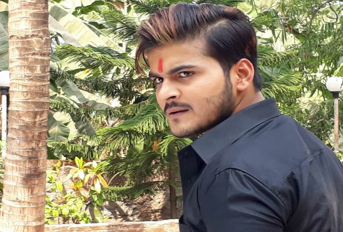 Bhojpuri: Actor Arvind Akela Kallu injured during the shooting of the film shared the photo on social media