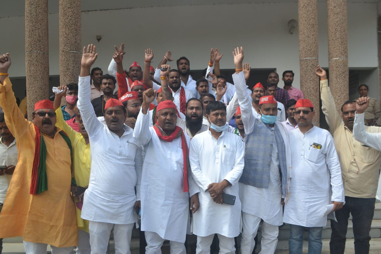 sp protested against manish murder