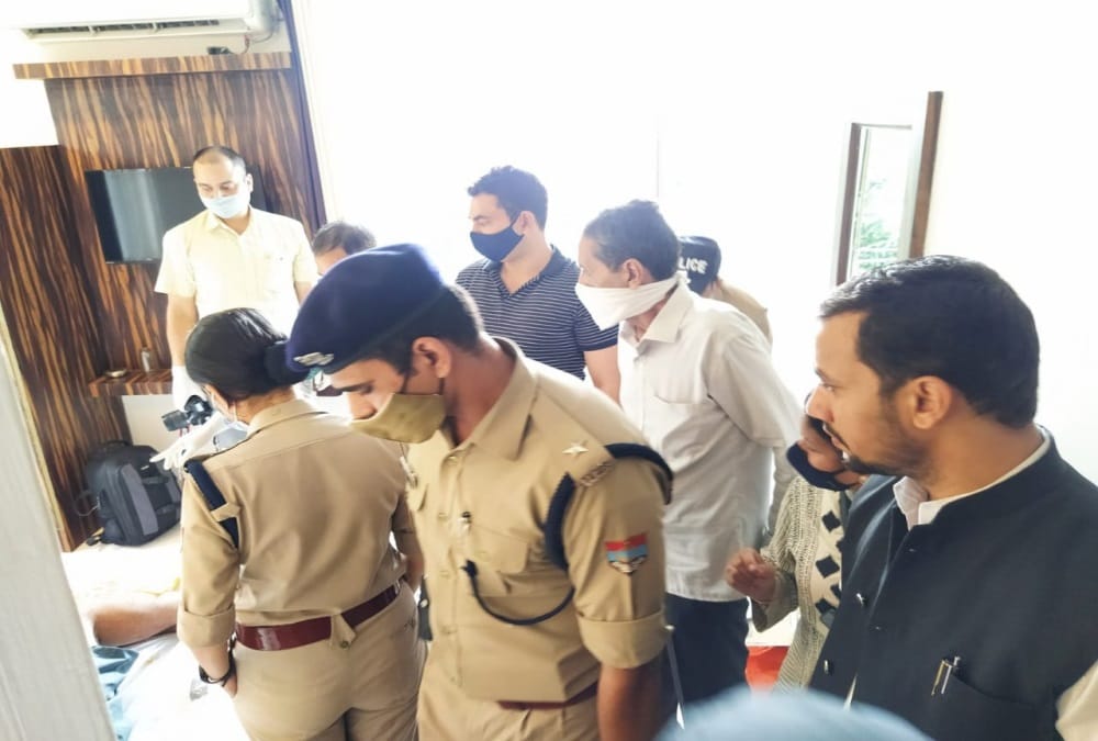 Uttarakhand News: Aam Aadmi Party Leader Son Found Dead In dehradun Hotel Photo