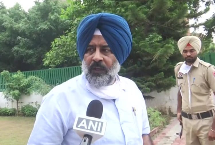 Punjab Minister Pargat Singh comments on Arvind Kejriwal remarks on Induction of Tainted Ministers in Punjab Cabinet
