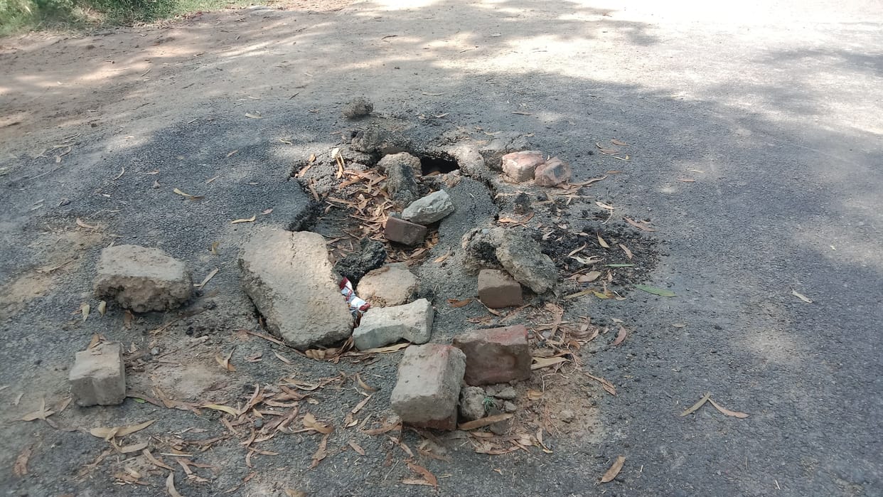 Even after repairing thrice, the road is sinking