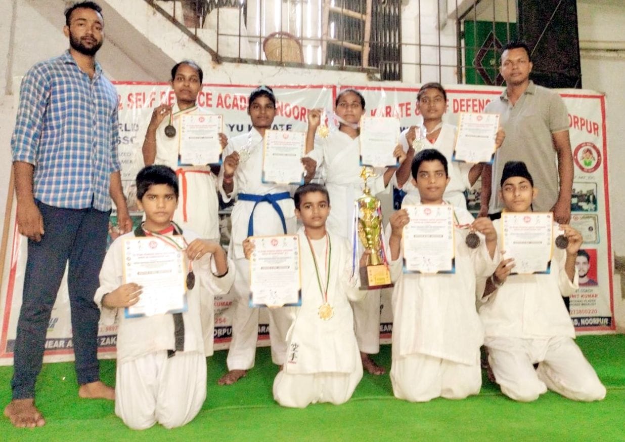Anmol and Palak won gold medal in Judo