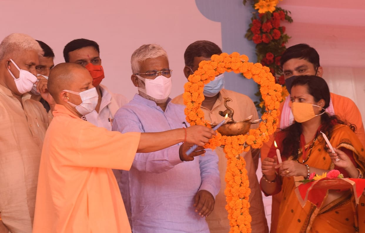 Daughters can move freely: Swatantra Dev Singh