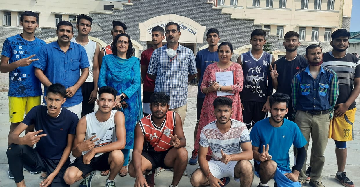 Nikhil, Satish, Nishant, Sachin, Shubham's team won the basketball competition