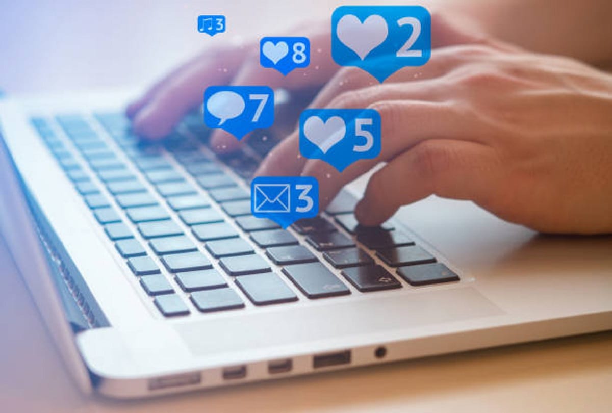 how to download photos and videos from instagram on mobile and computer