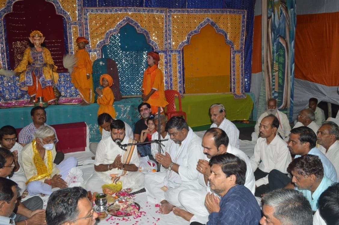 Hathras: Beginning of Ramlila festival with Ganesh worship