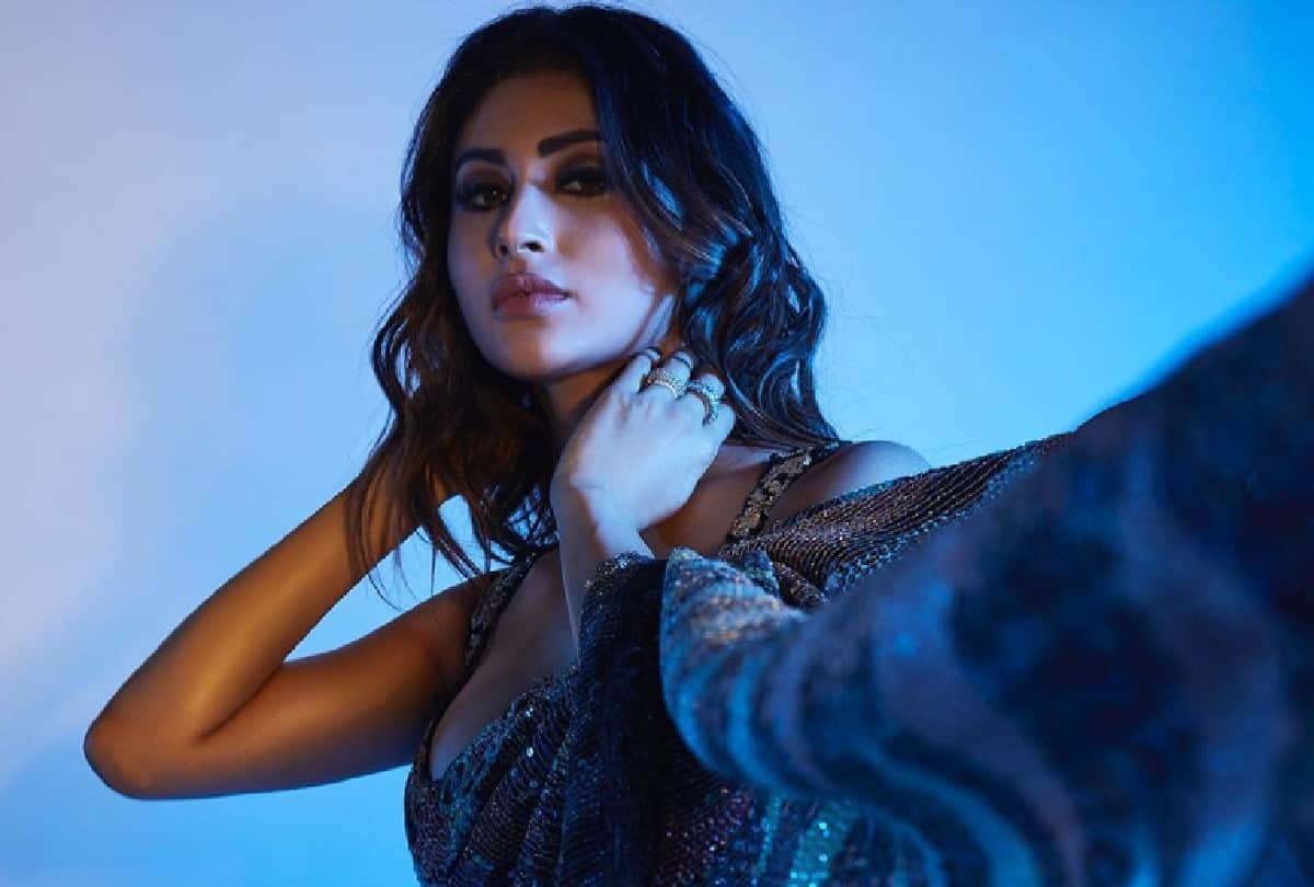 Mouni Roy Traditional Look in Blue Bralette Sequin Saree