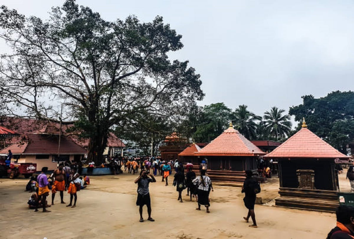 Mysterious Story of Sri Krishna Temple in Thiruvarppu Kerala Know the secret behind it