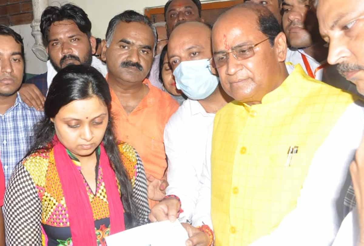 Kanpur Manish Gupta Murder Case News: businessman died due to police beating Update news
