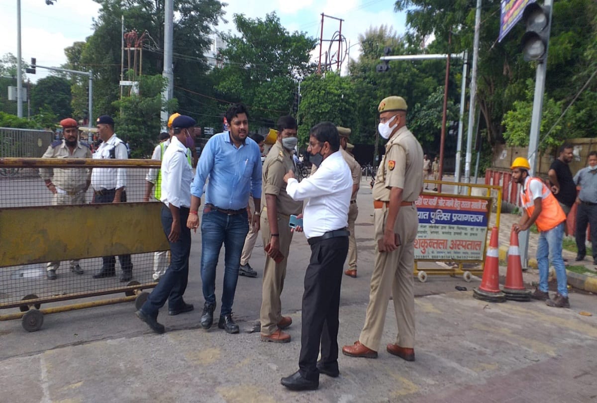 Prayagraj: CNG stirs leakage in civil lines, police traffic stopped