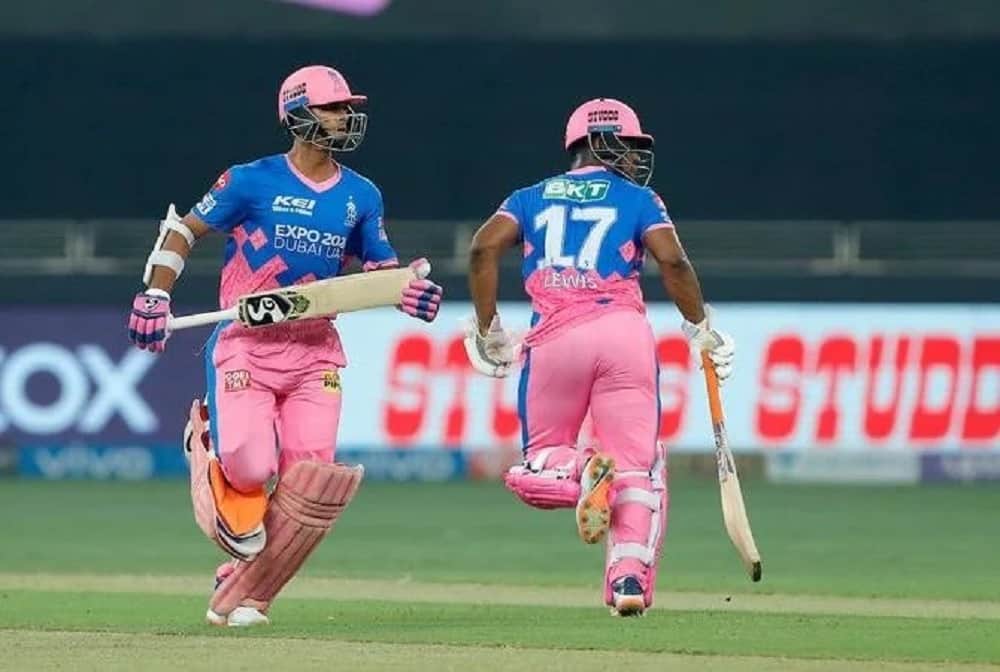 RR vs RCB, IPL 2021: royal challengers bangalore VS rajasthan royals match pics, Dhanashree Verma, Yuzvendra Chahal