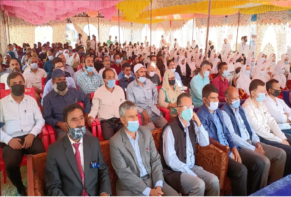 Union Minister of State for Education inaugurated Kasturba Gandhi Girls School said Kashmir is origin of education and knowledge