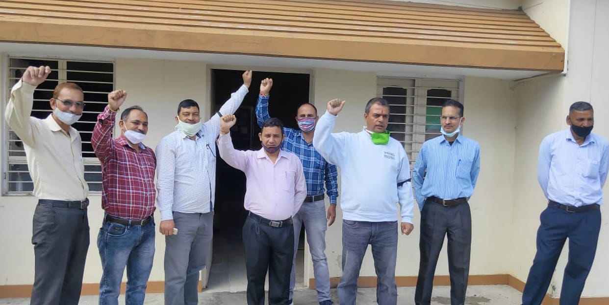 Workers Protest Against New Pension Scheme