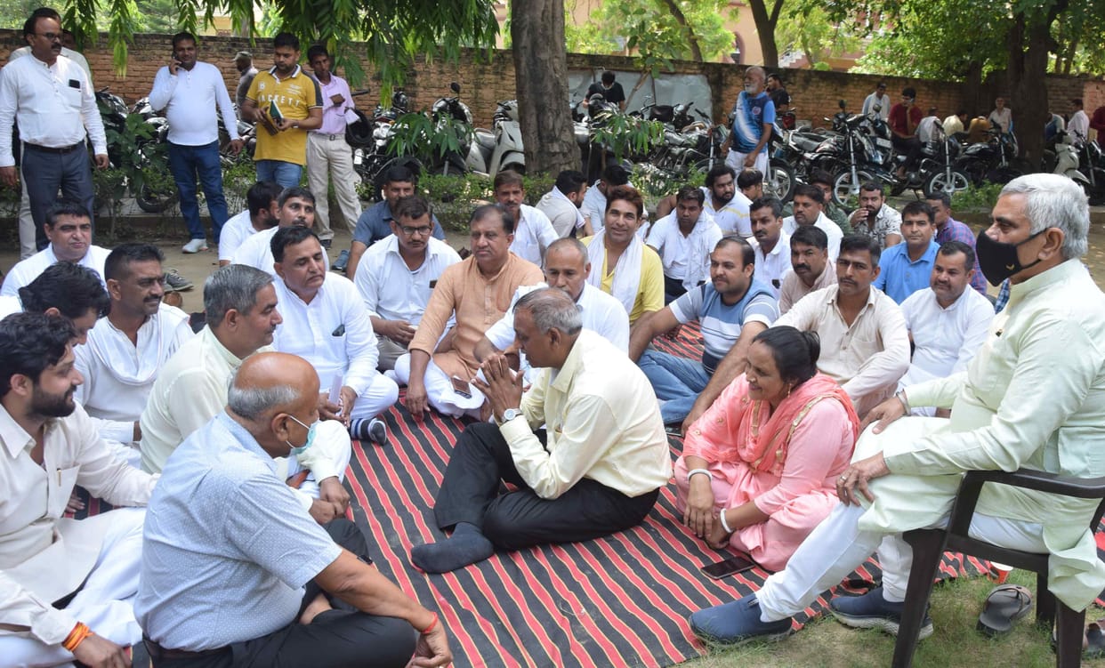 Agitated councilors boarded 'Samjhauta Express'
