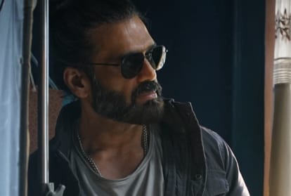 Suniel Shetty doing digital debut with Esha Gupta In Thriller series Invisible Women