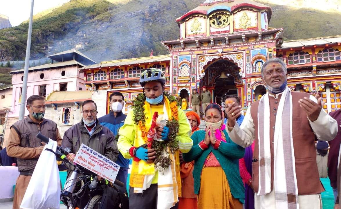 Somesh of Bamani set out on a cycle trip to Kanyakumari