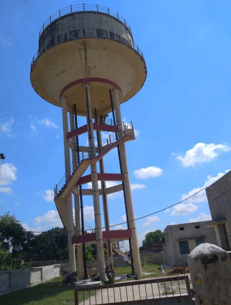 Drinking water crisis in 10 villages from 12 days