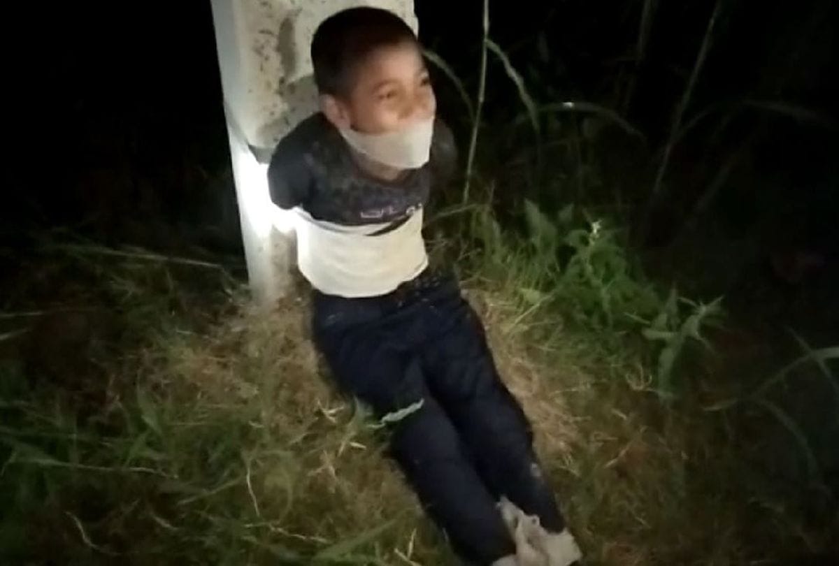 Nine-year-old boy found tied to an electric pole in the field in firozabad