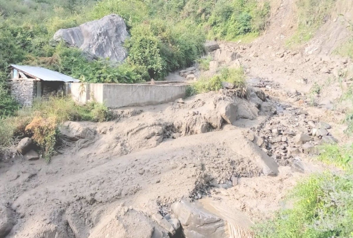 himachal weather update: Cloud burst in Bharmour's Kugati, machinery swept away in flood, rainfall prediction in the state till October 5
