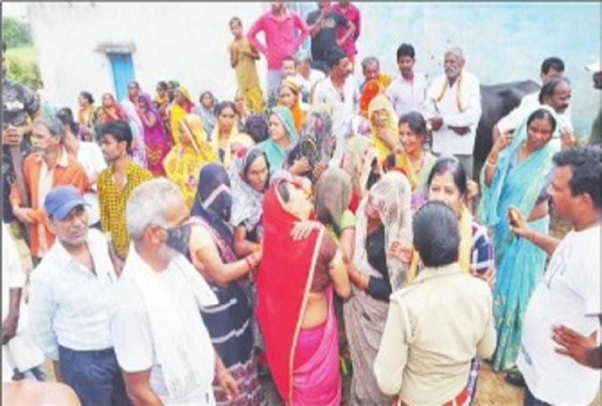 Dairy operator and his wife brutally murdered in Jhansi see photos
