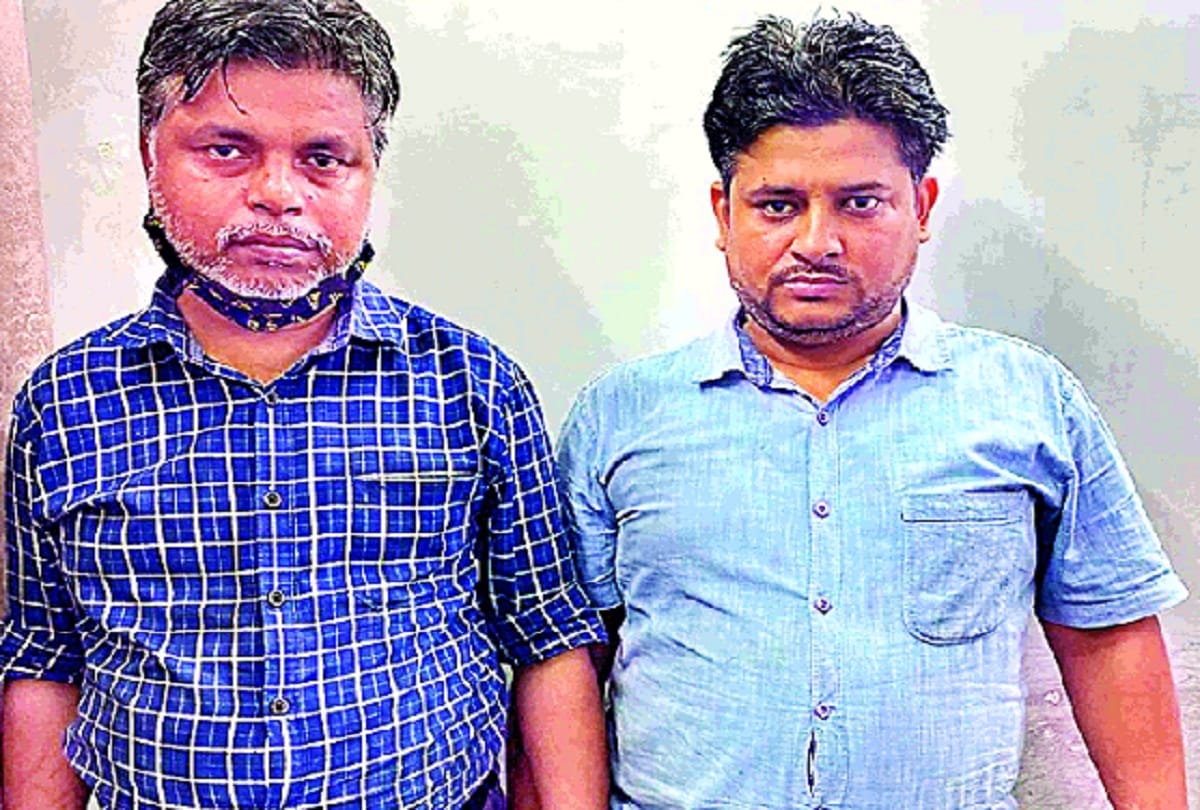 ghaziabad police arrested two accused cheating 30 thousand people of 50 crores in the name of loan