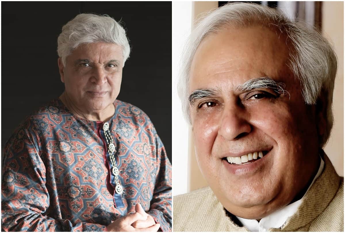 Support: Javed Akhtar expressed his displeasure over the attack on Kapil Sibals house said those criticizing Modi government attacked